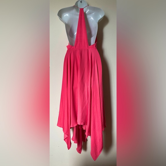 Hankerchief Halter Dress - Picture 5 of 6